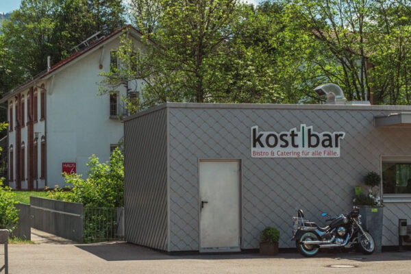 Kostbar Monkeycrew Fabrik Sonntag