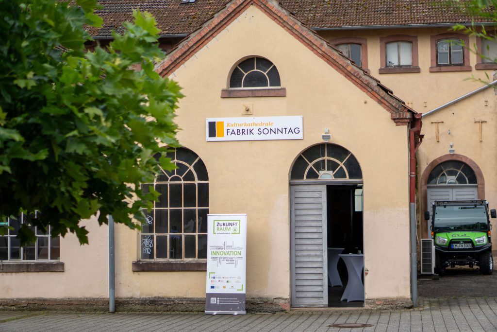 Interaktiver KI-Workshop für KMU auf dem Unternehmenscampus FABRIK SONNTAG